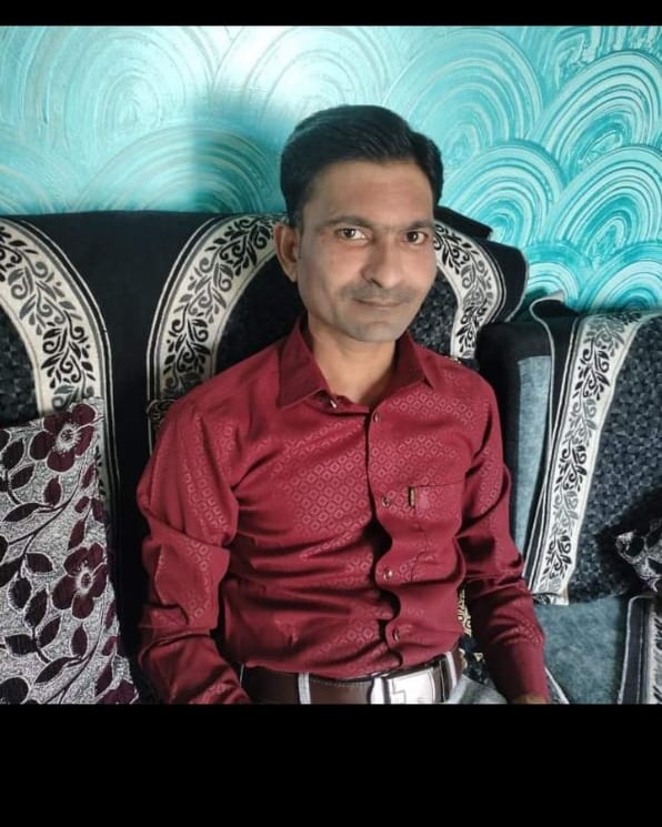 Manoj Nikhar
