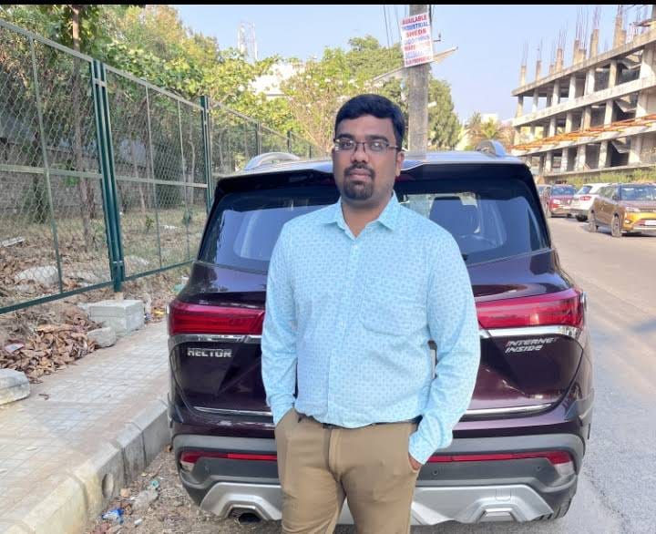 Dinesh D